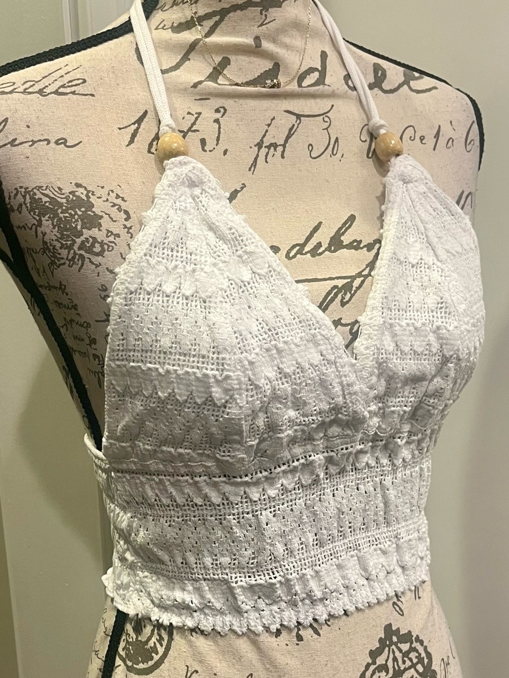 Blanco By Nature Cosmo Crochet Halter Cropped Top - Picture 14 of 16
